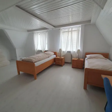 An Der Uniklinik Maisonette-zimmer Homestay
